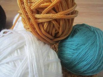 Dropship Yarn